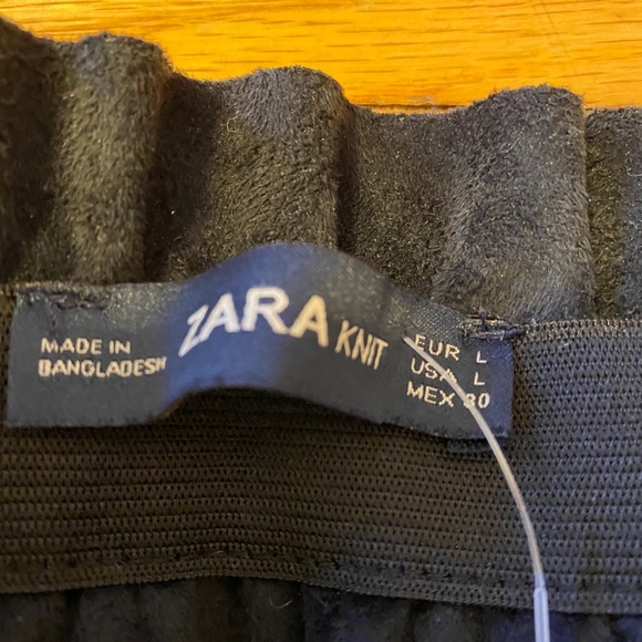 Zara leather mini skirt size L - Picture 3 of 3